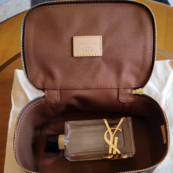 Louis Vuitton Cosmetic - Picture 2 of 8